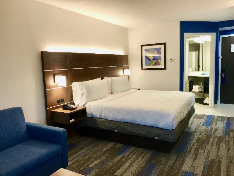 Hotel Express Fishkill-mid Hudson Valley By Ihg 3*
